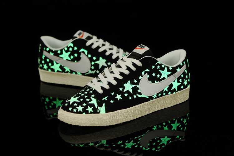 nike blazer low premium foot locker en stock le dernier